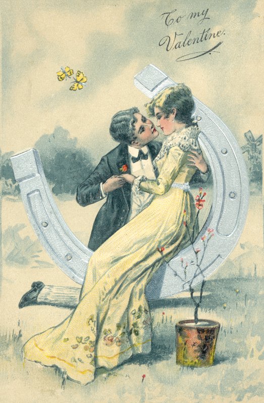 Flicka och pojke, på väg att kyssas, medan de sitter på en stor hästsko (färg litho) av English School