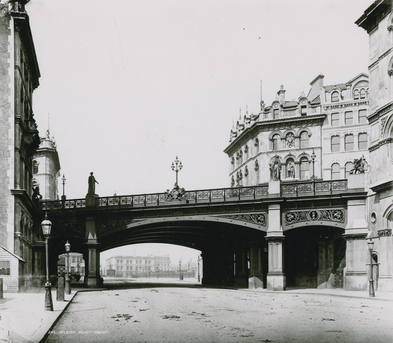 Holborn Viadukt; fotografera av English School