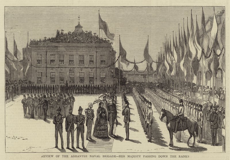 Recension av Ashantee Naval Brigade, Hennes Majestät passerar ner i leden (gravyr) av English School