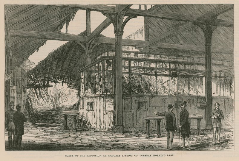 Scenen för explosionen på Victoria Station på tisdagsmorgonen senast 1884 av English School