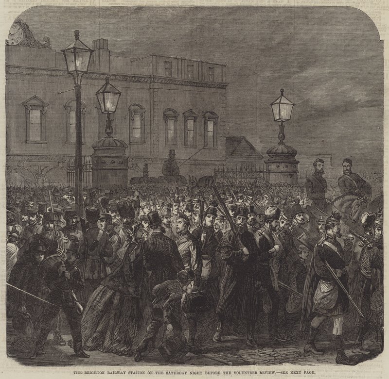 Brighton Railway Station på lördagskvällen före volontärgranskningen (gravyr) av English School