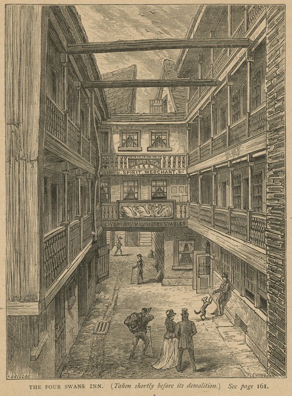 The Four Swans Inn, tagen kort innan dess rivning av English School