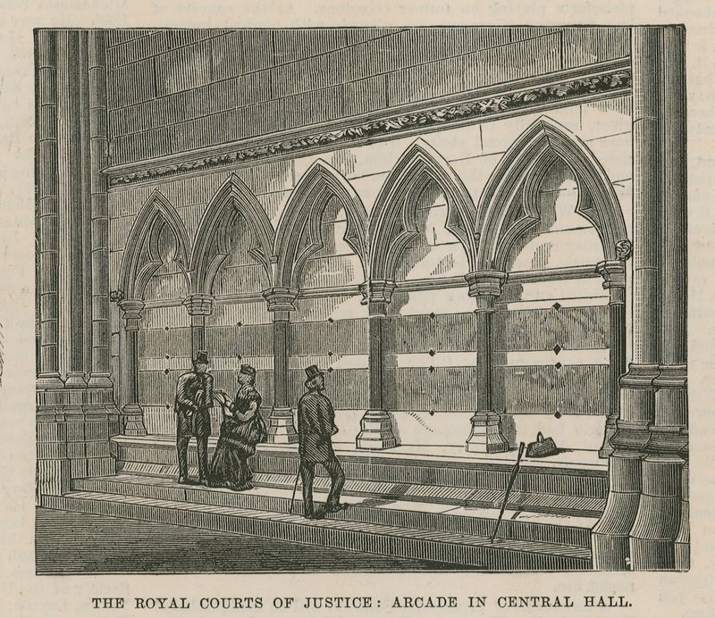 Kungliga Domstolarna: Arcade i Central Hall av English School