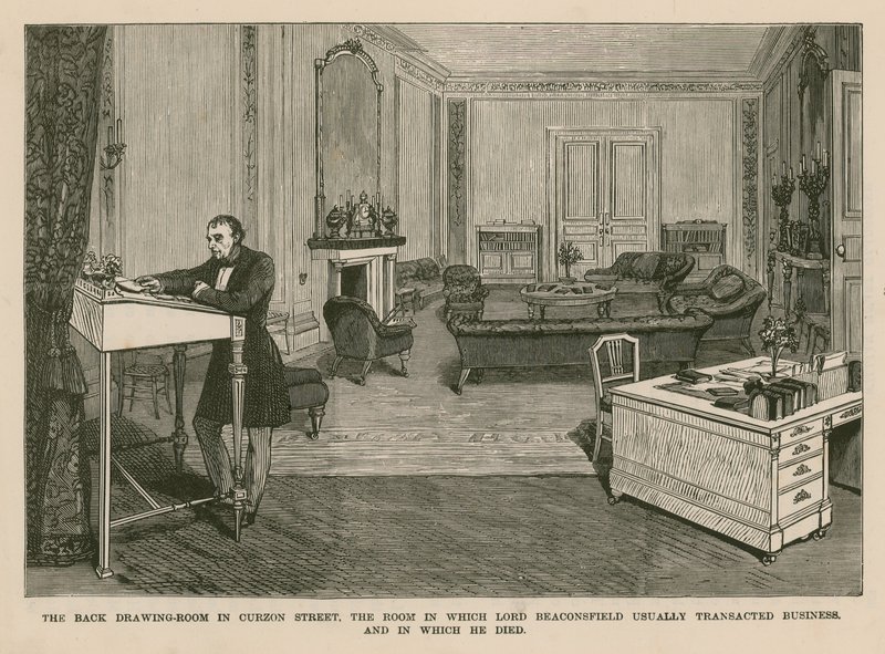 Den bakre salongen på Curzon Street, London. Rummet där Lord Beaconsfield vanligtvis gjorde affärer och där han dog av English School