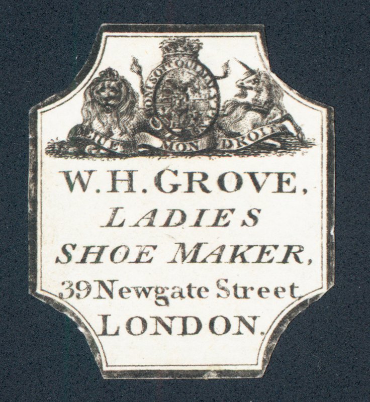 W H Grove, Damskomakare, handelskort av English School