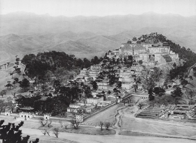 Jehol, Potala, Chihli, Lamaklostret Potala i Jehol, utsikt från sydost (svartvitt foto) av Ernst Boerschmann