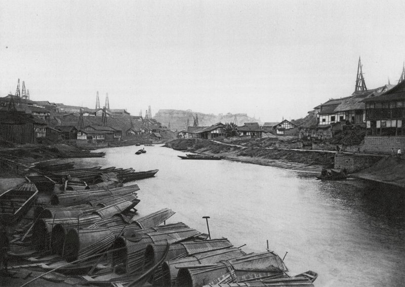 Tzeliutsing, Szechuan, Saltbrunnarnas industriområde (svartvitt foto) av Ernst Boerschmann