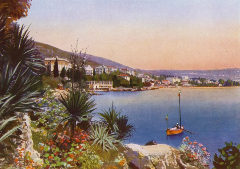 Opatija, nu Opatija i Kroatien: Södra strandpromenaden med palmer (foto) av European Photographer