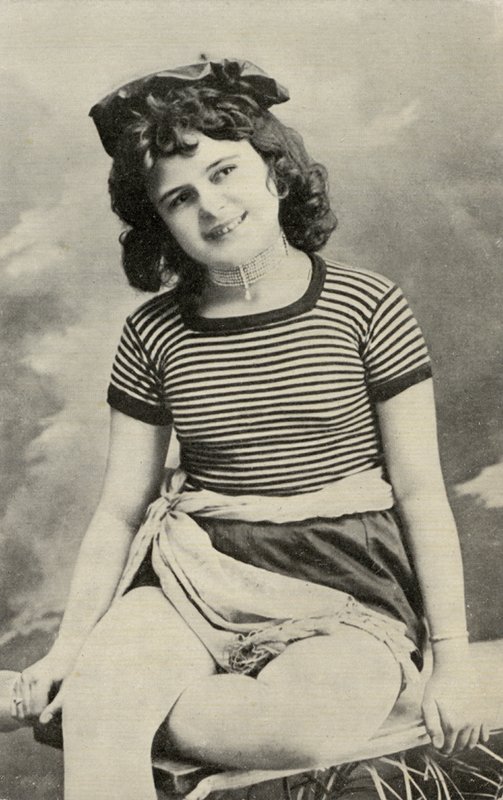 Lolita typ (s/v foto) av European Photographer