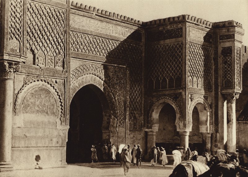 Meknes, Palace Gate, Bab Mansour (s/v foto) av European Photographer