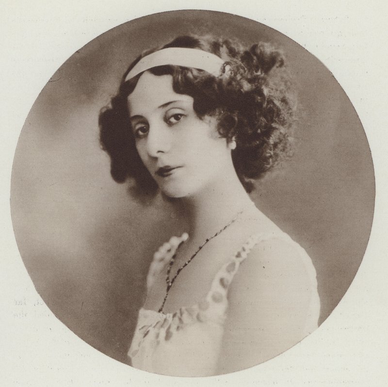 Pavlova år 1910 (svartvitt foto) av European Photographer