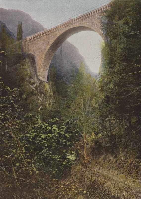 Saint-Sauveur, Napoleonbron av European Photographer