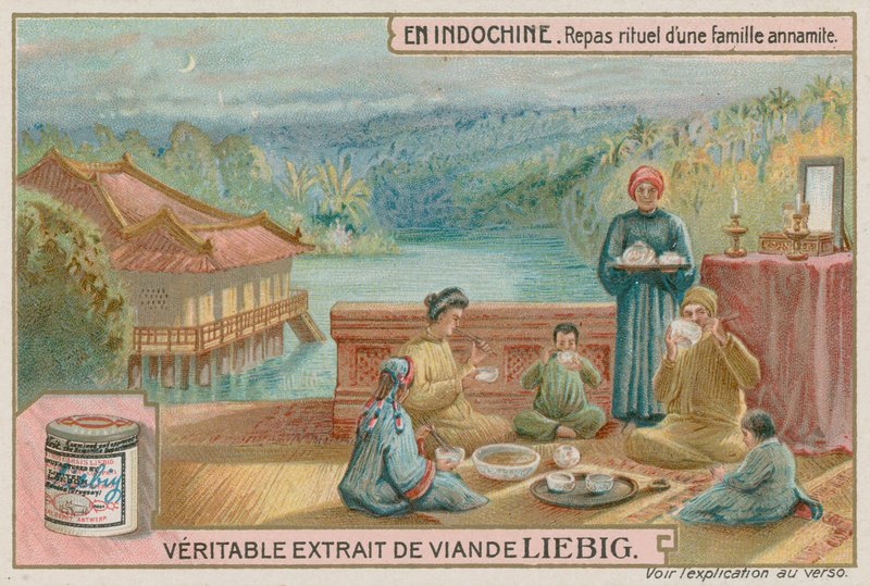 Traditionell familjemåltid i Vietnam av European School