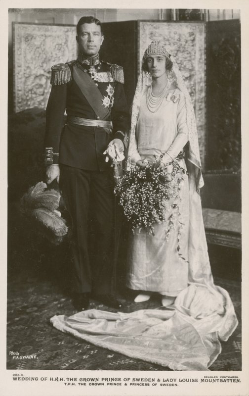 Kronprins Gustaf Adolf av Sverige och Lady Louise Mountbattens bröllop, 1923 av F.A Swaine