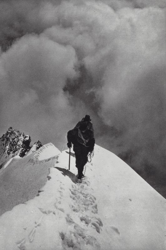 Alperna: Crossing the Breithorn (s/v foto) av Francis Sydney Smythe
