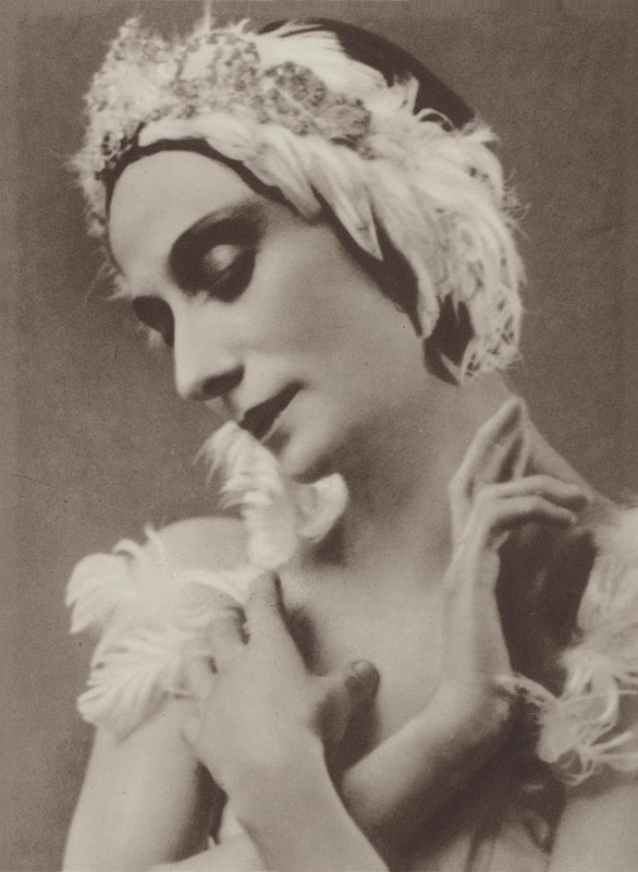 Pavlova i The Dying Swan (s/v foto) av Frans van Riel