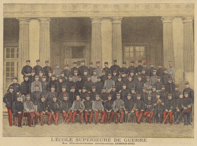 19:e klass av Superior School of War av French School