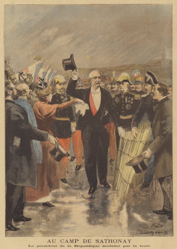 President Faure hyllad av folkmassan på Camp de Sathonay av French School