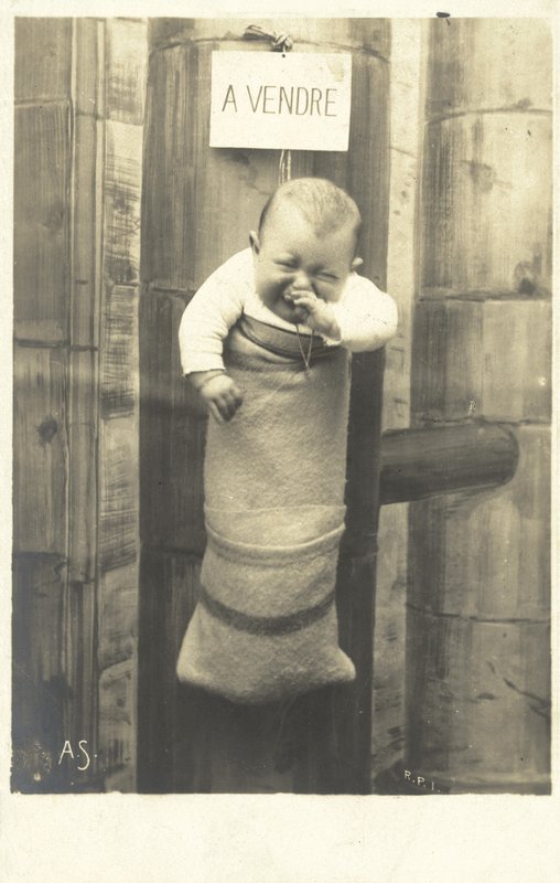 A Vendre, baby till salu (s/v foto) av French Photographer
