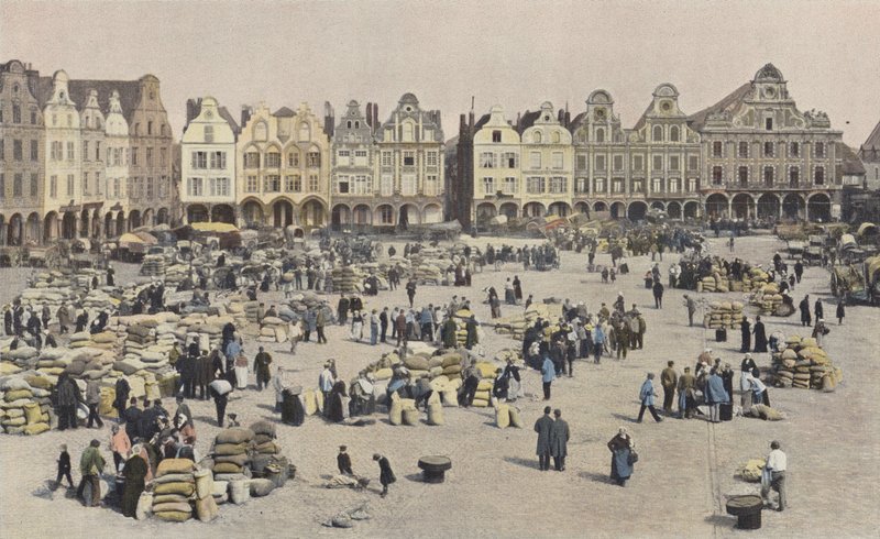 Arras, La Grande Place, en dag med spannmålsvandring av French Photographer