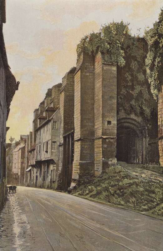 Beaumont-le-Roger, Ingången till det gamla klostret av French Photographer