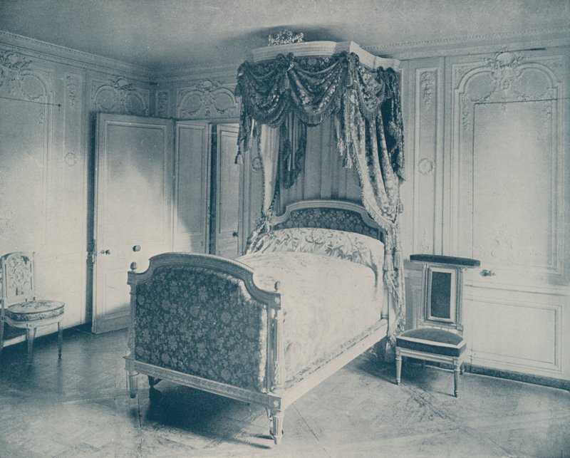 Marie Antoinettes säng, Versailles (s/v foto) av French Photographer