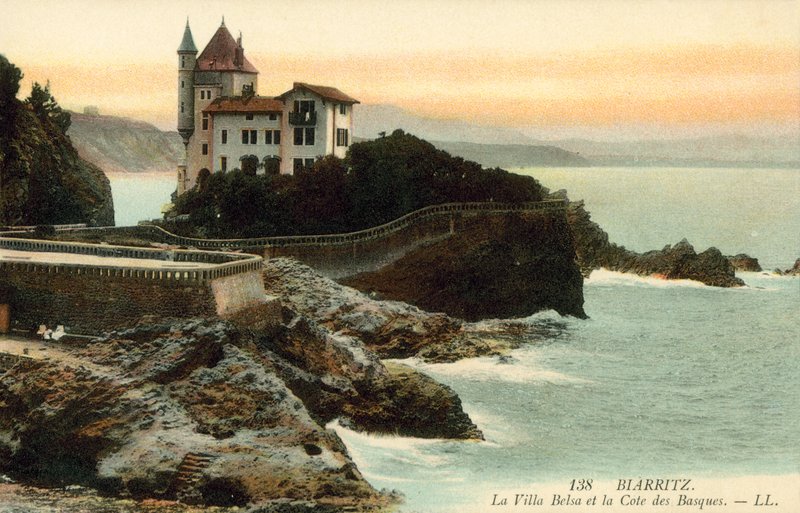 Biarritz, Villa Belsa, Cote Des Basques av French Photographer