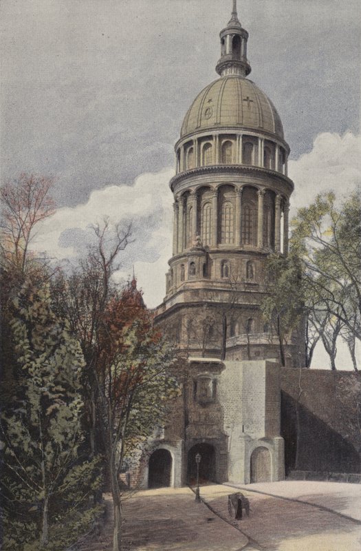 Boulogne-sur-Mer, Porte de Calais och kyrkan Notre-Dame av French Photographer