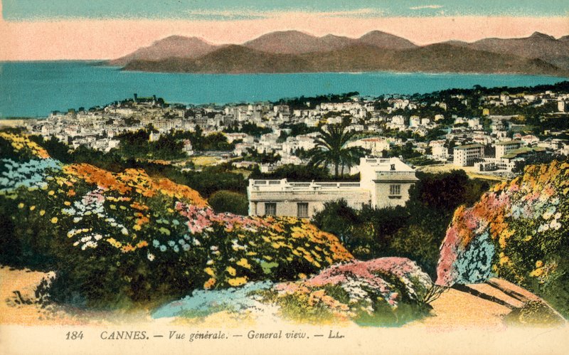 Cannes av French Photographer