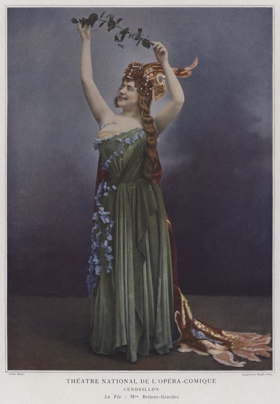 Georgette Brejean-Graviere som älvan i Cendrillon (färgad bild) av French Photographer