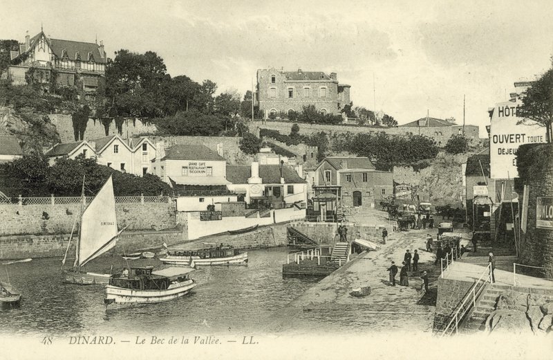 Harbour, Dinard (s/v foto) av French Photographer