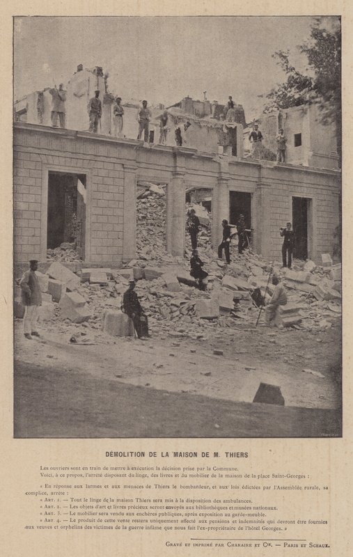 Pariskommunen, rivning av M Thiers hus (s/v foto) av French Photographer