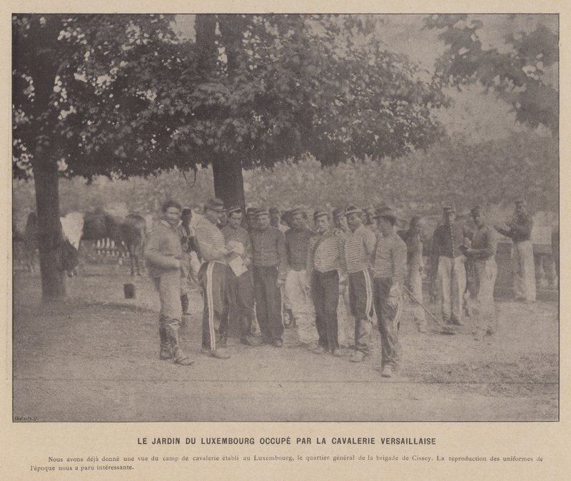 Pariskommunen, Jardin Du Luxembourg ockuperad av Versailles kavalleri (s/v foto) av French Photographer