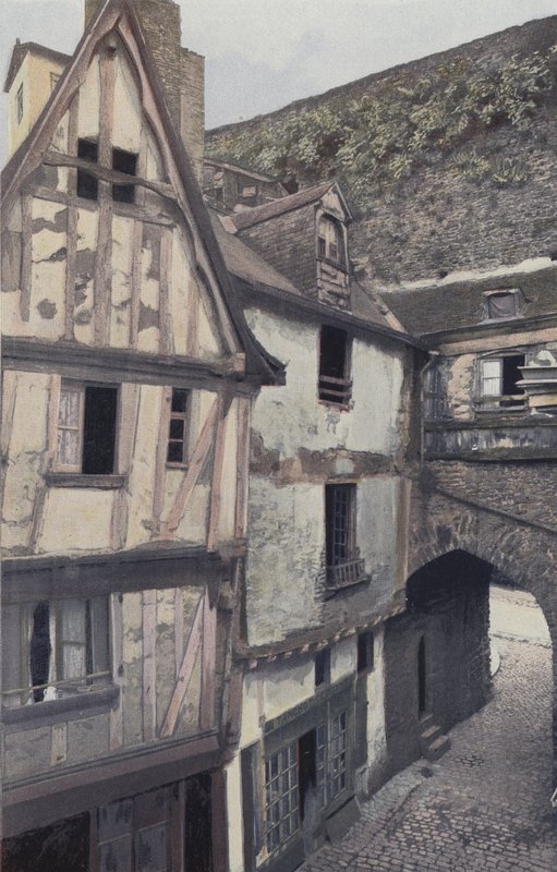 Laval, Porte Beucheresse och vicilles hus av French Photographer