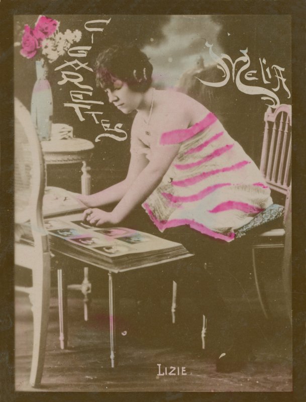 Lizie, tjej med fotoalbum av French Photographer