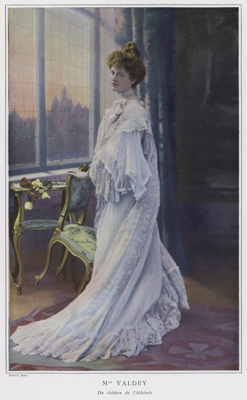 Madame Valdey, fransk skådespelerska (färgad bild) av French Photographer