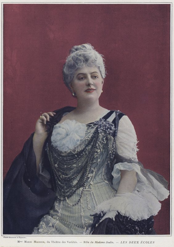 Marie Magnier som Madame Joulin i Les Deux Ecoles (färgad bild) av French Photographer