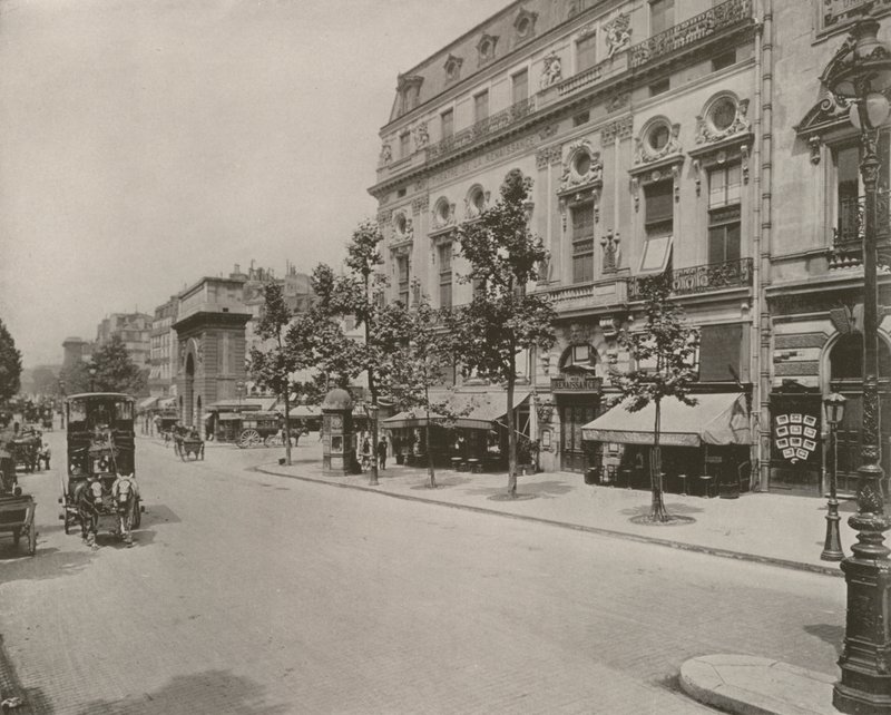 Paris: Renässansens teater och Porte St Martin (s/v foto) av French Photographer