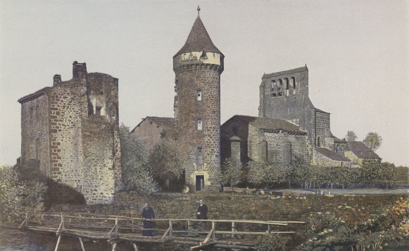 Roffiac, kyrka och tornet i det gamla slottet, tillsammans S O av French Photographer