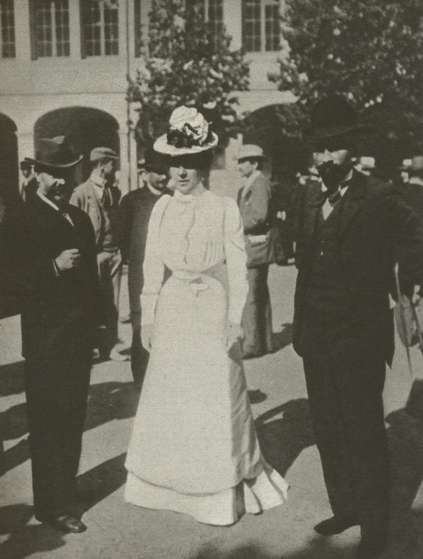 The Lady In White, Dreyfus-rättegångarna (s/v foto) av French Photographer