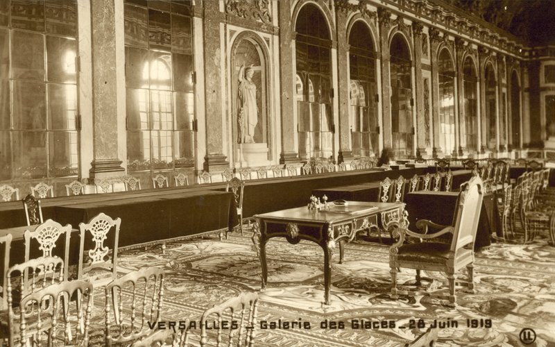 Versailles, Hall of Mirrors, 28 juni 1919 av French Photographer