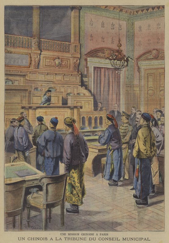Ett kinesiskt uppdrag till Paris: en av de kinesiska delegaterna på talarstolen i kommunfullmäktige (färg litho) av French School