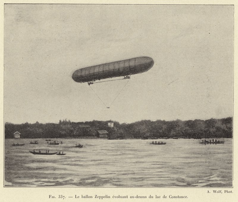 Zeppelinballongen flyger över Bodensjön (gravyr) av French School