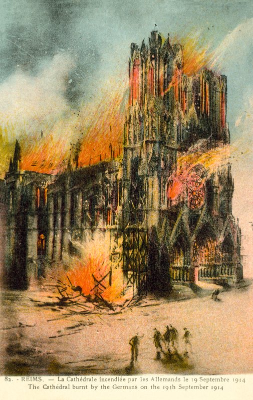 Reims, katedralen brändes av tyskarna den 19 september 1914 (färg litho) av French School