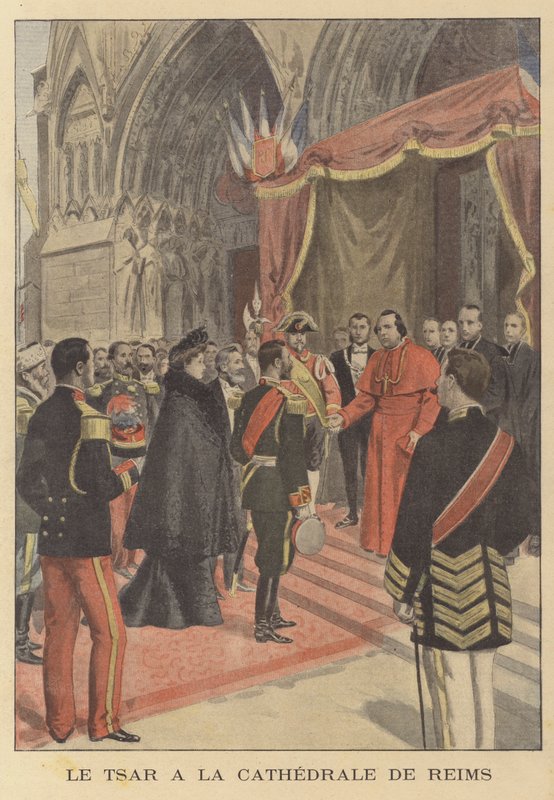 Tsar Nikolaj II av Ryssland vid Reims katedral under sitt besök i Frankrike (färg litho) av French School