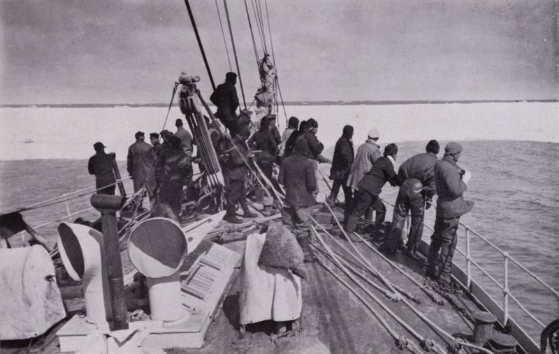 Tillvägagångssättet till packisen (s/v foto) av Herbert Ponting
