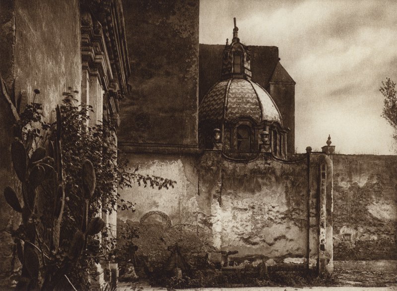 Mexiko: Monasterio Churubusco (svartvitt foto) av Hugo Brehme