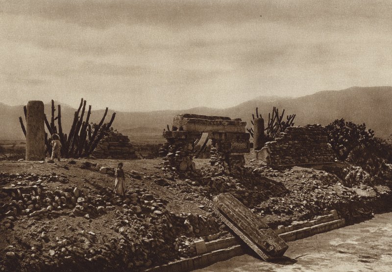 Mexiko: Mitla-ruinerna, delstaten Oaxaca (svartvitt foto) av Hugo Brehme