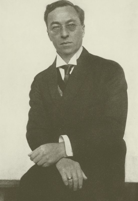 Porträtt av Wassily Kandinsky (s/v foto) av Hugo Erfurth