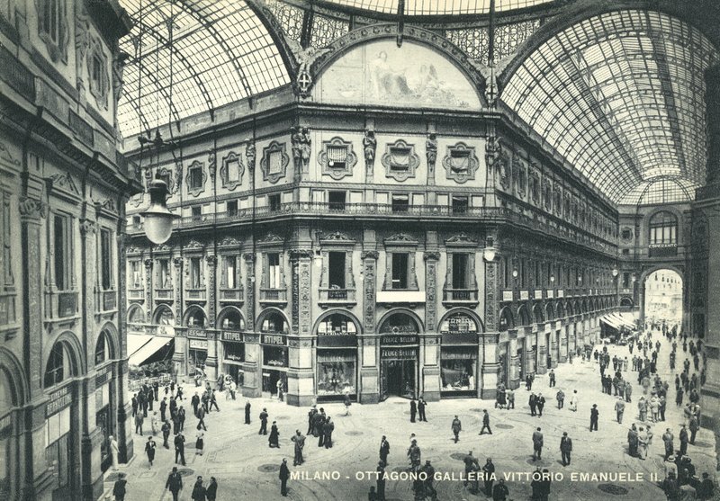 Milano, Italien, Galleri Vittorio Emanuele II av Italian Photographer